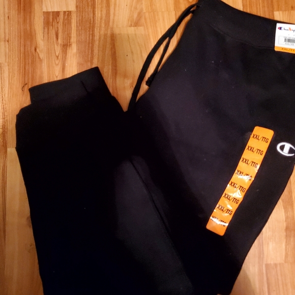 MEN'S CHAMPION SWEATPANTS - Picture 2 of 5